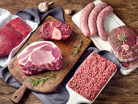 Partes de carnes con distintos procesados